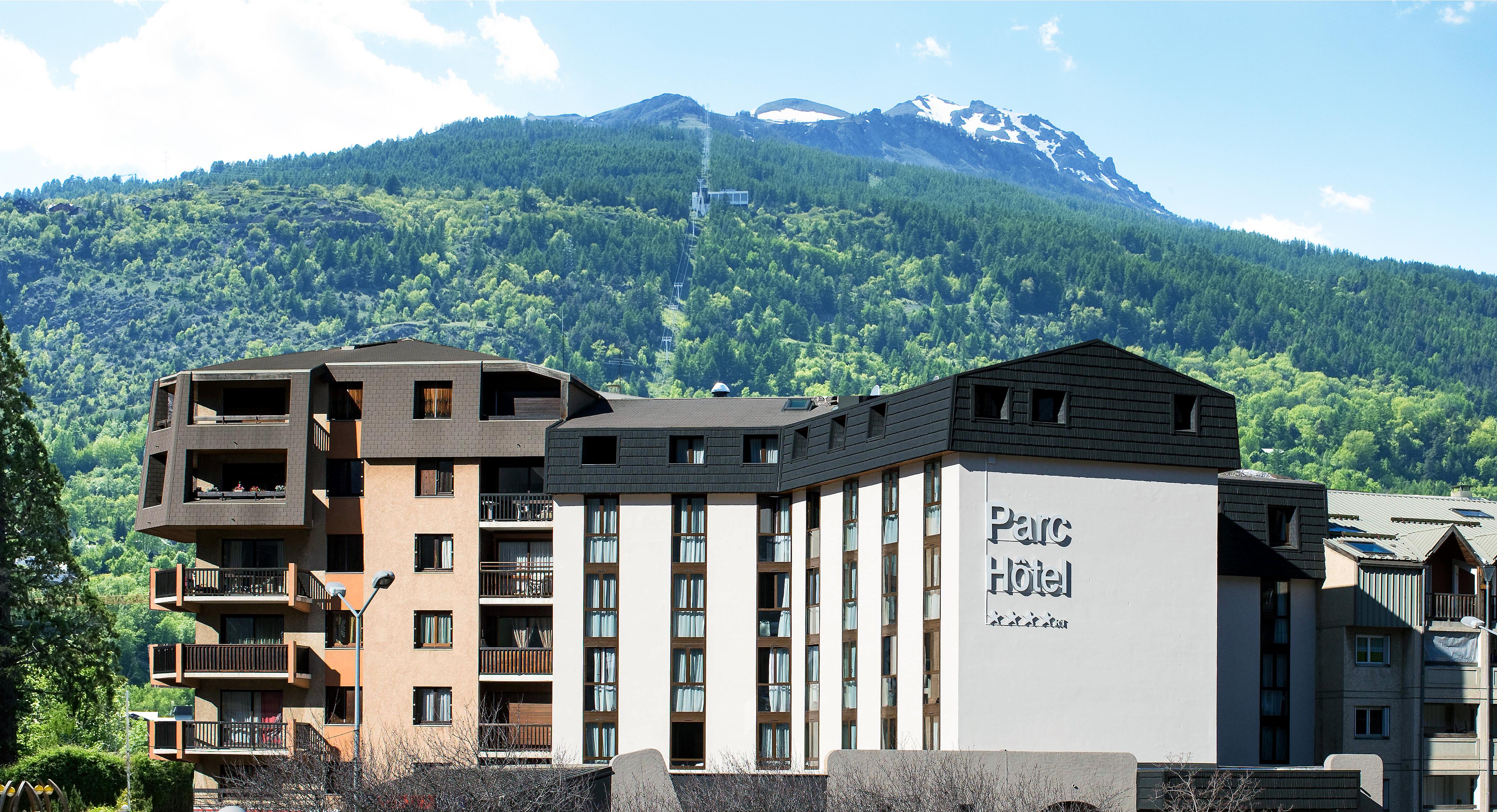 Sowell Le Parc & Hotel